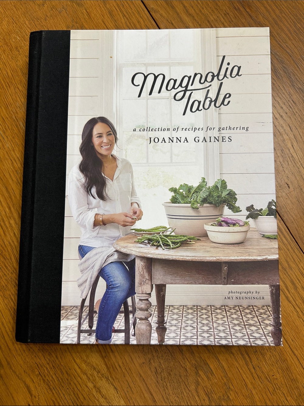 Magnolia Table Cookbook by Joanna Gaines - White & Black Cover